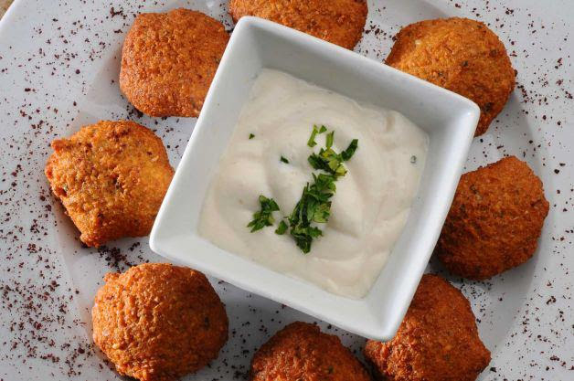 Shalimar Express | restaurant | 7 Knollwood Dr, Latham, NY 12110, USA | 5183661857 OR +1 518-366-1857