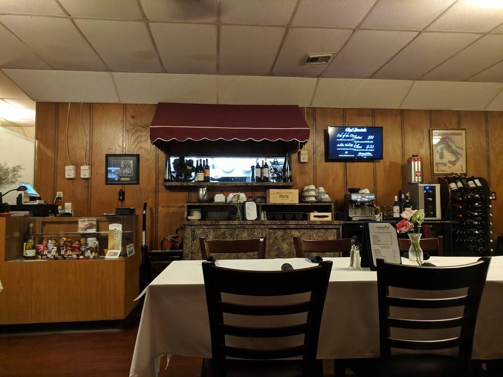 Franks Italian Restaurant | restaurant | 3960 W Hallandale Beach Blvd, Pembroke Park, FL 33023, USA | 9549832342 OR +1 954-983-2342