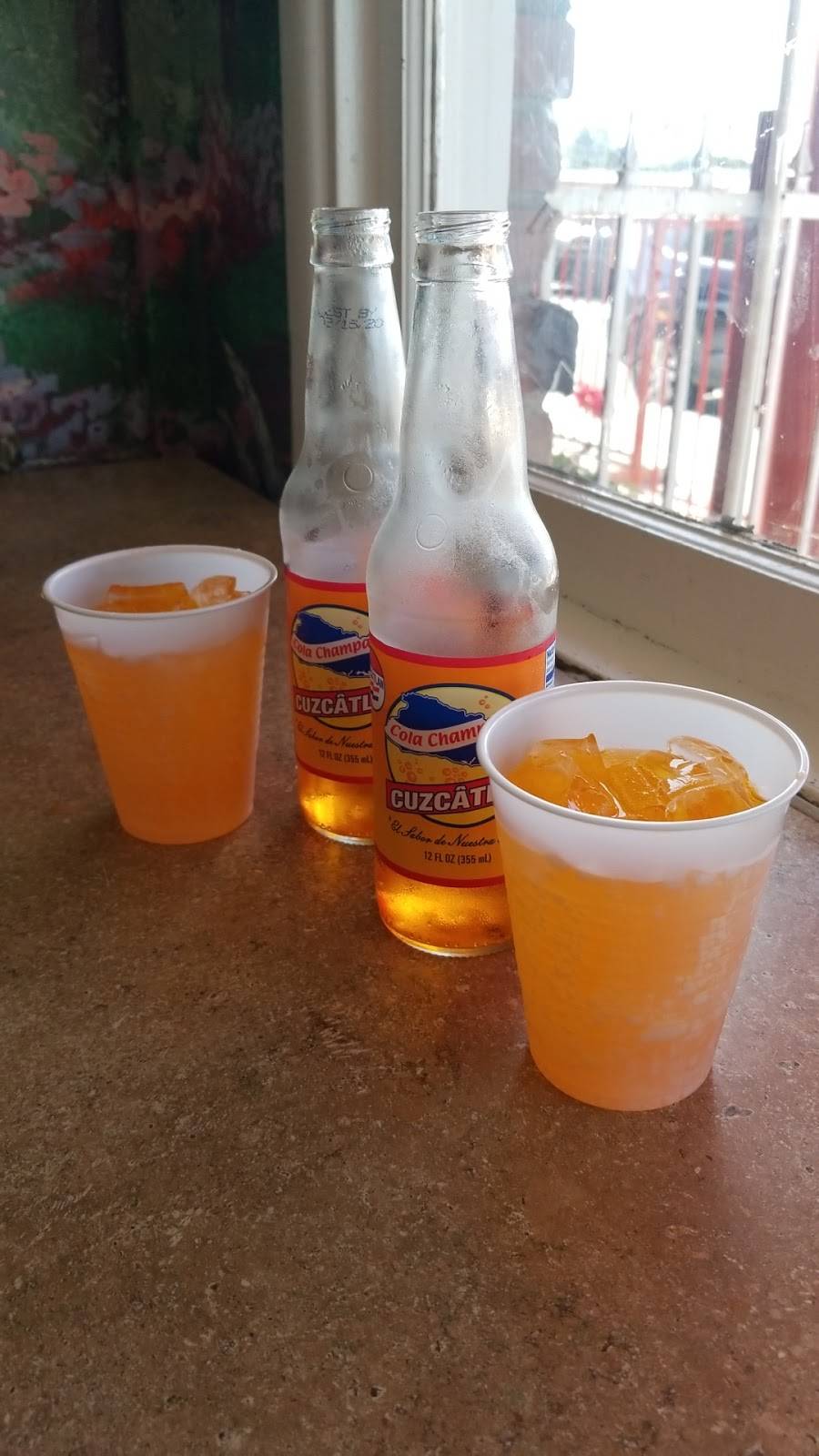 Pupuseria La Molienda | restaurant | 345 W Foothill Blvd, Rialto, CA 92376, USA | 9098751680 OR +1 909-875-1680