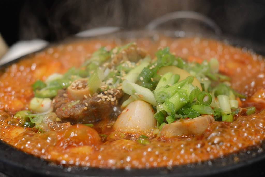 New York Seolnongtang | restaurant | 14946 41st Ave, Flushing, NY 11355, USA | 7183598866 OR +1 718-359-8866