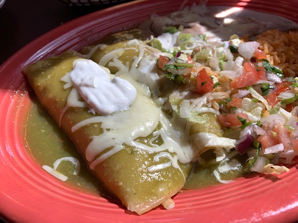 Casita De Oro | restaurant | 29471 Ellensburg Ave, Gold Beach, OR 97444, USA | 5412479030 OR +1 541-247-9030