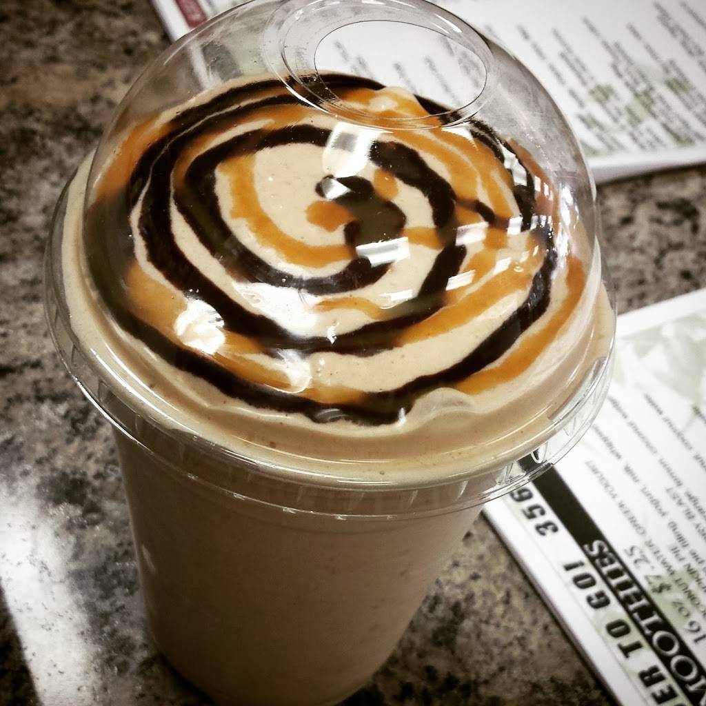 The Green Vine | cafe | 102 4th Ave, Baraboo, WI 53913, USA | 6083561893 OR +1 608-356-1893