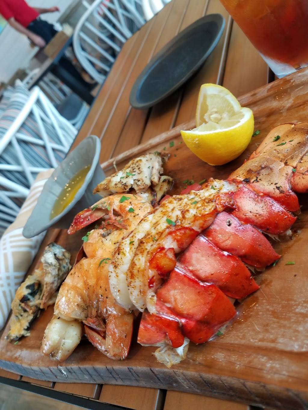 Pauls Landing | restaurant | 501 5th Ave NE, St. Petersburg, FL 33701, USA | 7278248007 OR +1 727-824-8007