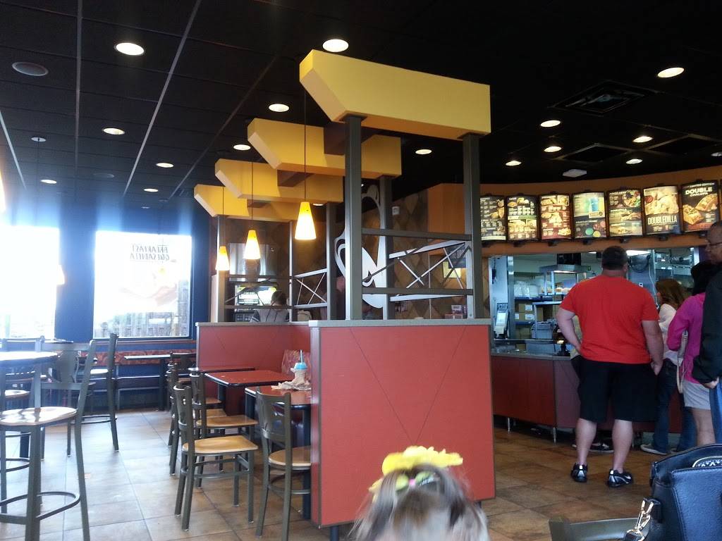 Taco Bell | meal takeaway | 3201 N Morrison Rd, Muncie, IN 47304, USA | 7652880487 OR +1 765-288-0487