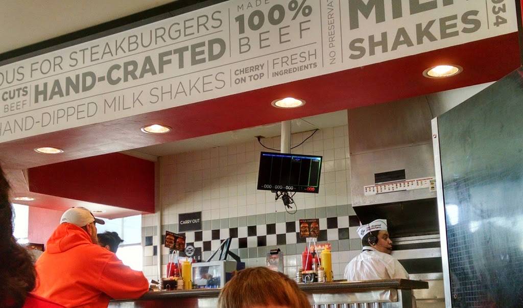 Steak n Shake | restaurant | 325 S Veterans Pkwy, Normal, IL 61761, USA | 3094542899 OR +1 309-454-2899