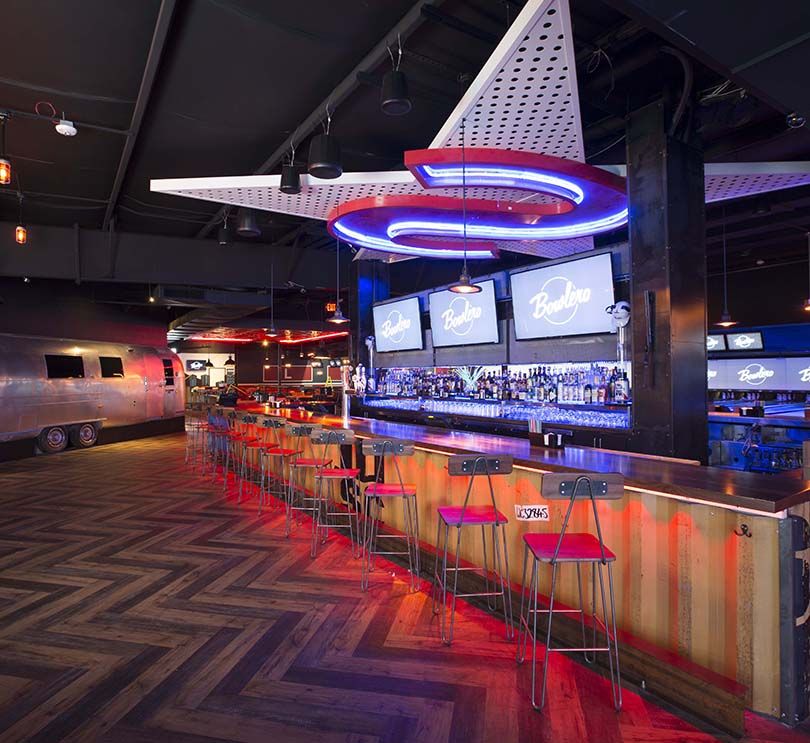 Bowlero Corpus Christi | restaurant | 6116 Ayers St, Corpus Christi, TX 78415, USA | 3618572695 OR +1 361-857-2695