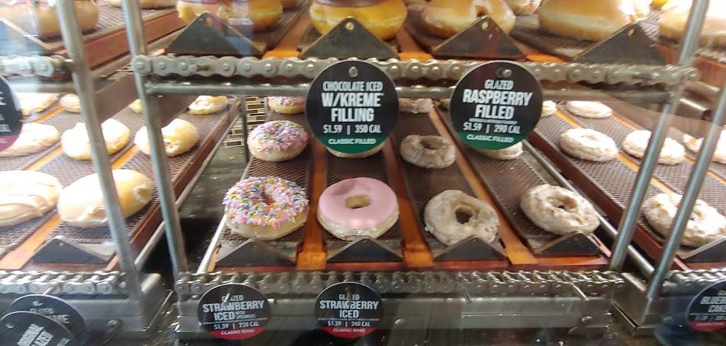 Krispy Kreme | bakery | 5205 Airways Blvd Suite 917, Southaven, MS 38671, USA | 6623493324 OR +1 662-349-3324
