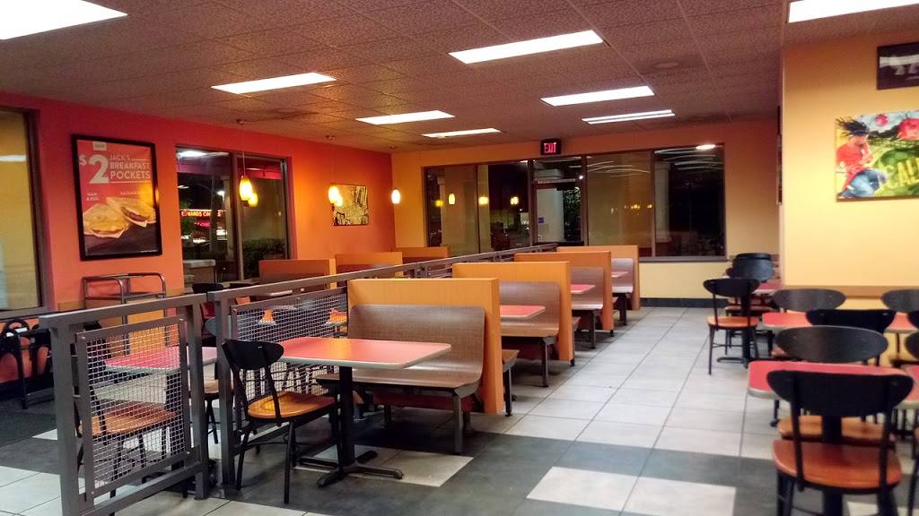 Jack in the Box | restaurant | 4289 Campus Dr, Irvine, CA 92612, USA | 9498238983 OR +1 949-823-8983