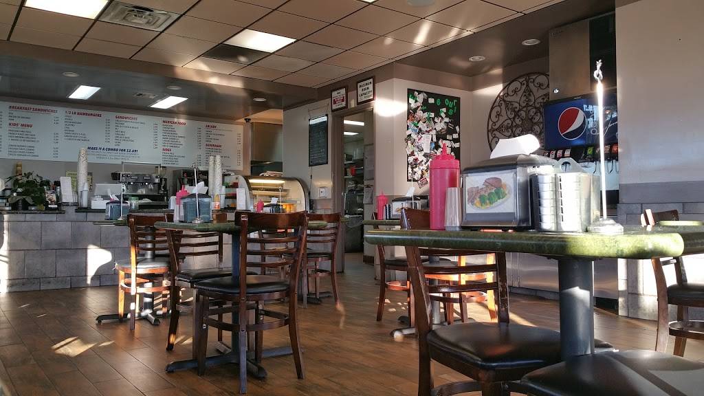 Dukes Burgers | restaurant | 7351 Warner Ave, Huntington Beach, CA 92647, USA | 7148421551 OR +1 714-842-1551