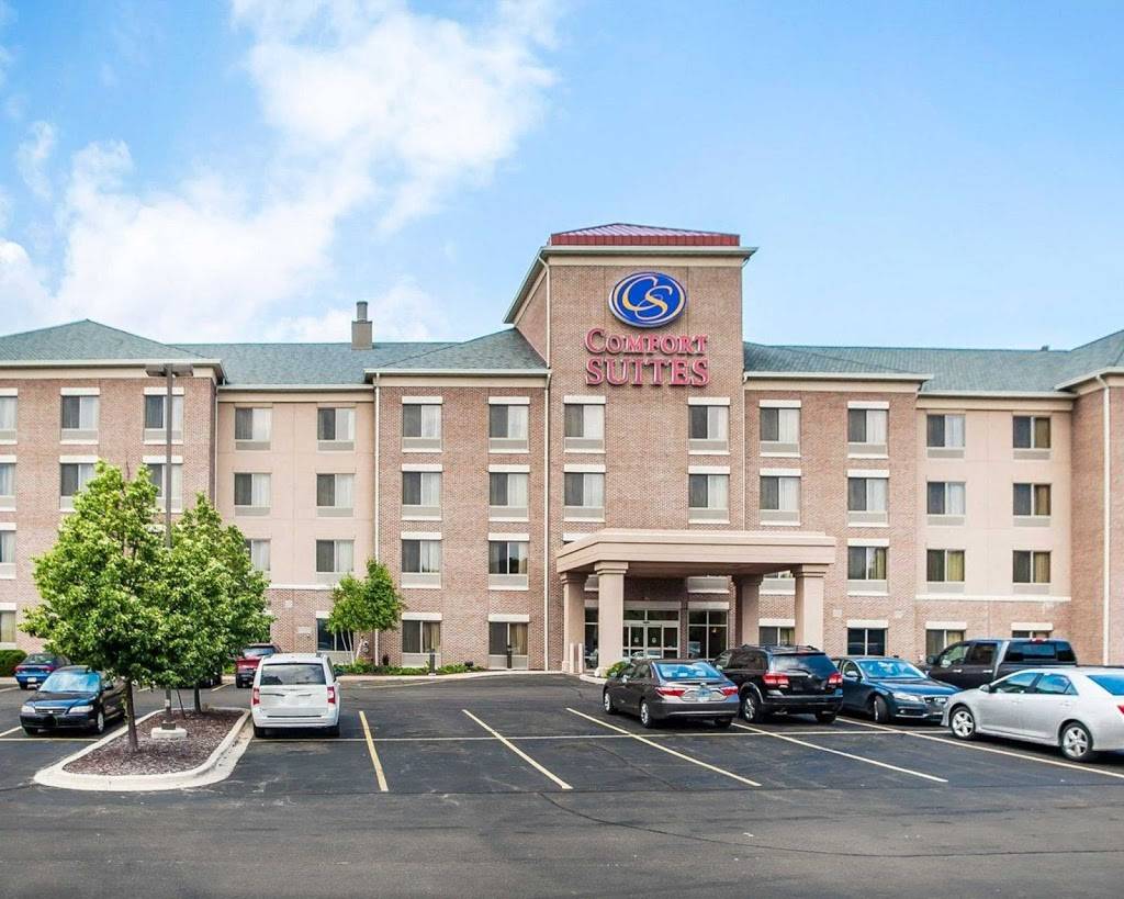 Comfort Suites Milwaukee - Park Place | restaurant | 10831 W Park Pl, Milwaukee, WI 53224, USA | 4149790250 OR +1 414-979-0250