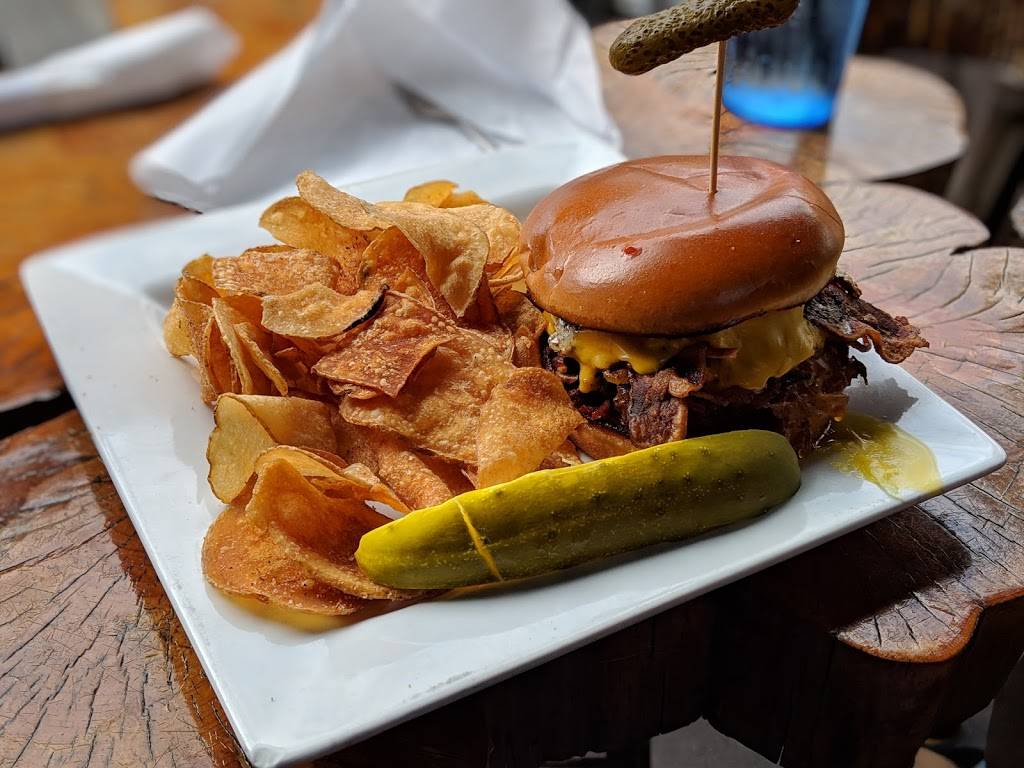 Local Brewing Company | restaurant | 35631 US-19, Palm Harbor, FL 34684, USA | 7272013527 OR +1 727-201-3527