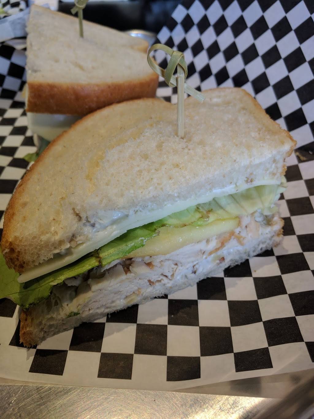 Nics | restaurant | 6256 Skyway Rd, Paradise, CA 95969, USA | 5304139422 OR +1 530-413-9422