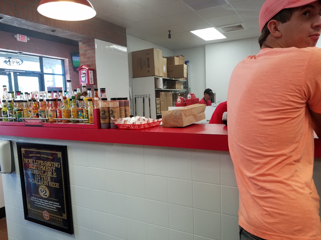 Firehouse Subs Show Low | restaurant | 5551 S White Mountain Rd #4, Show Low, AZ 85901, USA | 9288925632 OR +1 928-892-5632