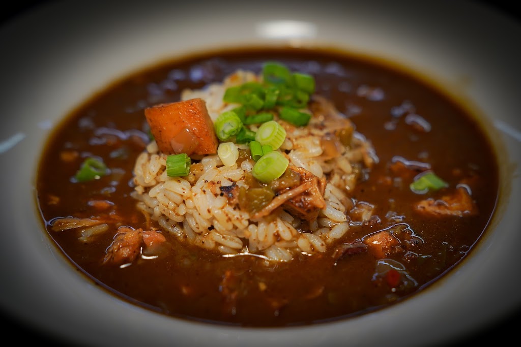 Mystic BBQ & Grill | restaurant | 220 N Lee St, Alexandria, VA 22314, USA | 7035659808 OR +1 703-565-9808