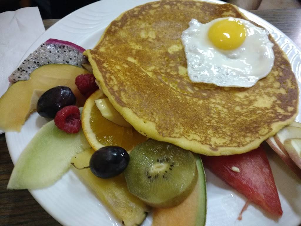 Resto Café Oxford | restaurant | 5630 Rue Sherbrooke Ouest, Montréal, QC H4A 1W5, Canada | 5144855720 OR +1 514-485-5720