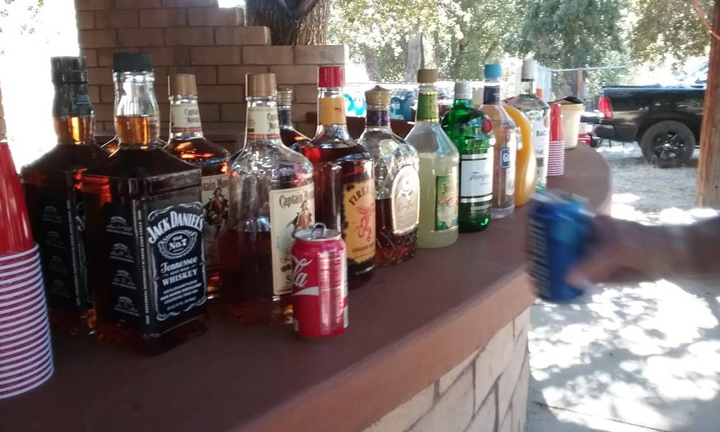 RDs Log Cabin | restaurant | 26650 San Felipe Rd, Warner Springs, CA 92086, USA | 7607822782 OR +1 760-782-2782