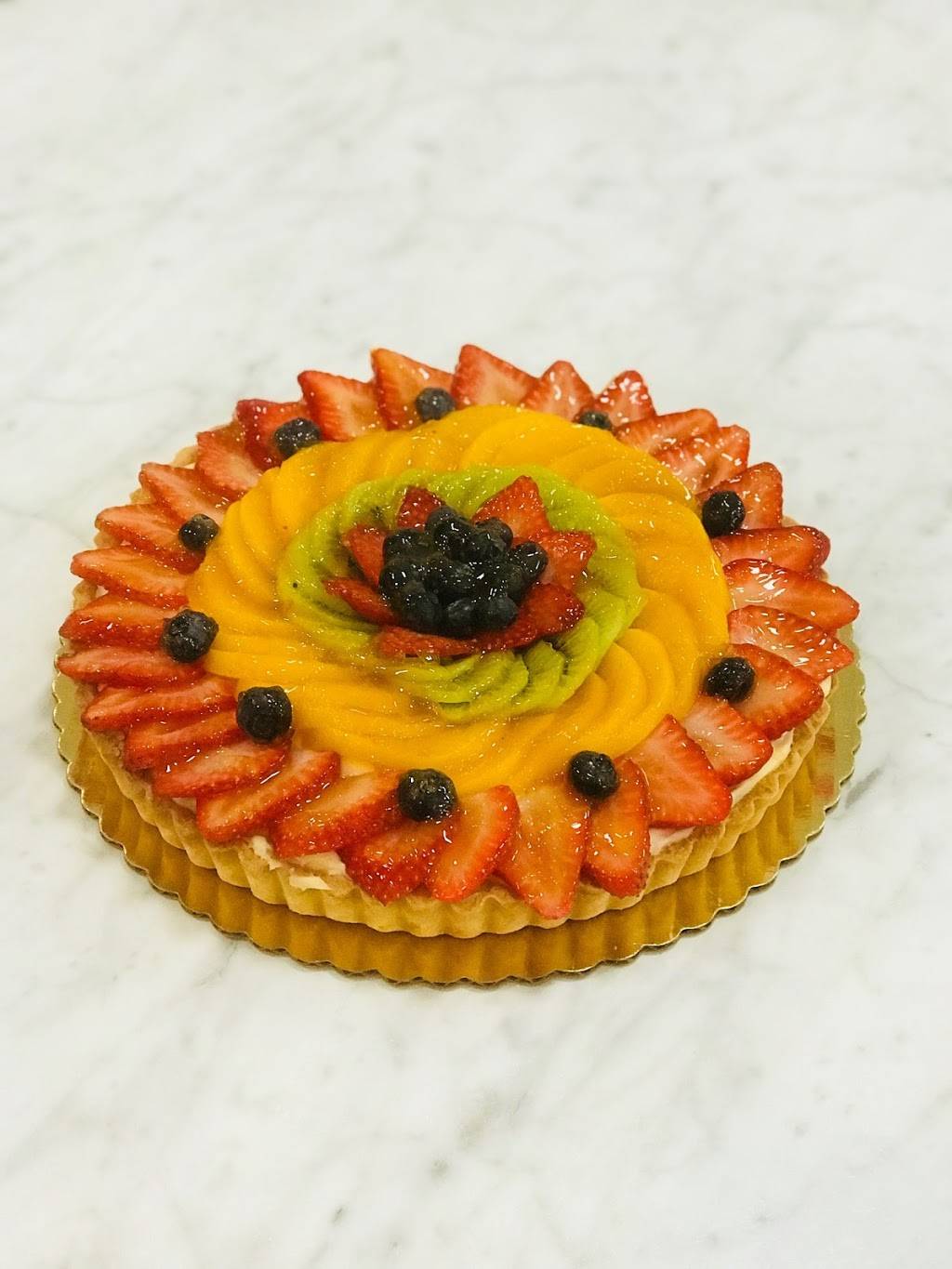 Lillys Cafe & French Bakery | bakery | 71 Arlington St, Watertown, MA 02742, USA | 6179262312 OR +1 617-926-2312