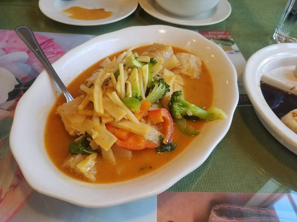 Suvi Thai & Sushi | restaurant | 250 N Homestead Blvd, Homestead, FL 33030, USA | 3052473500 OR +1 305-247-3500