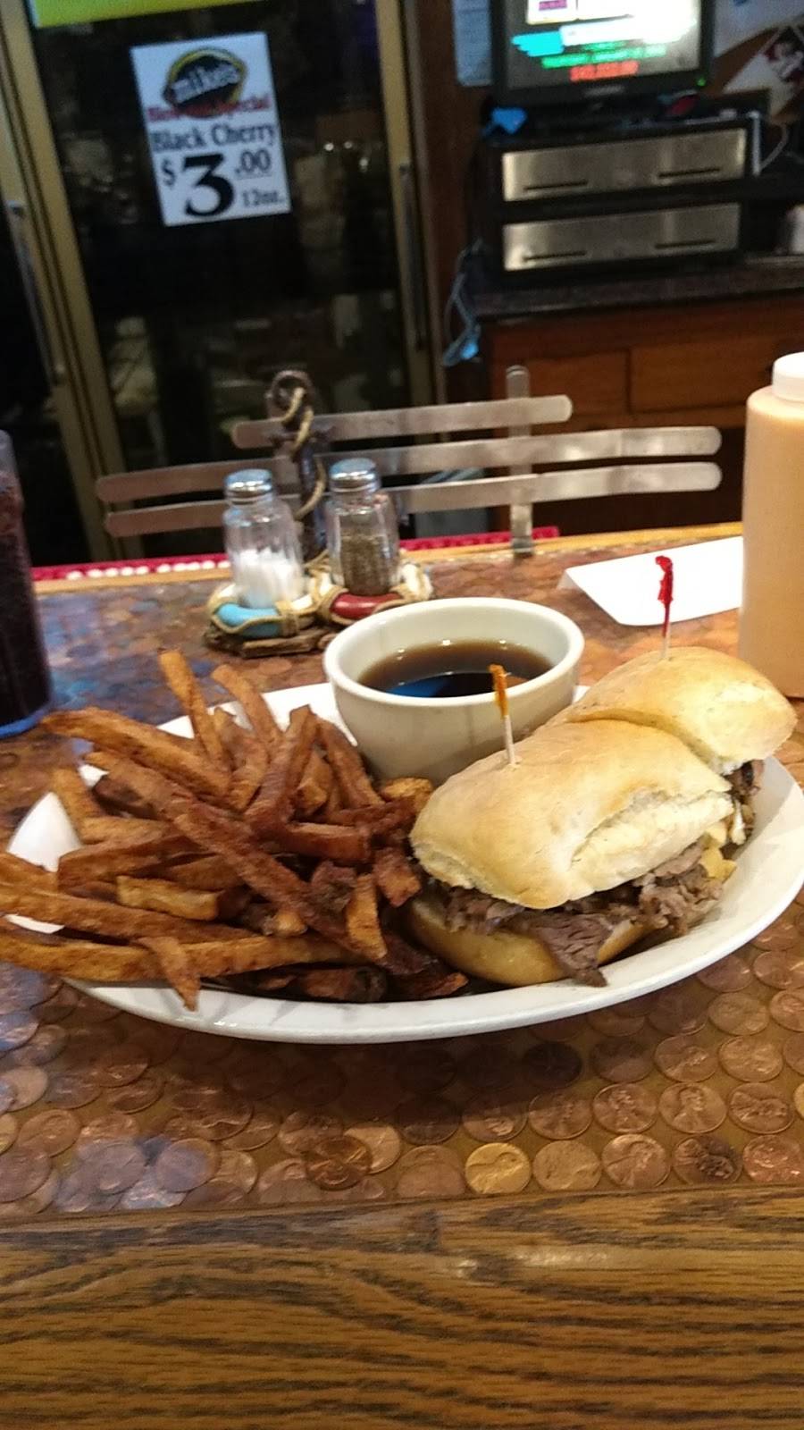 Donnas Place Bar & Grill | restaurant | 112 Ramsey Way, Toledo, WA 98591, USA | 3608642700 OR +1 360-864-2700