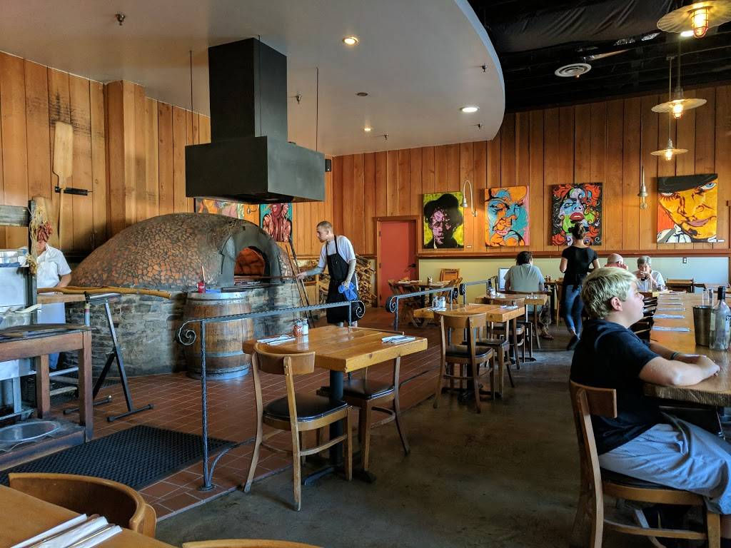 Full Of Life Flatbread | restaurant | 225 Bell St, Los Alamos, CA 93440, USA | 8053444400 OR +1 805-344-4400