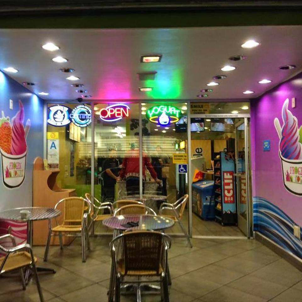 Hollywood Rock Cafe | cafe | 6511 Hollywood Blvd, Los Angeles, CA 90028, USA | 3233452600 OR +1 323-345-2600