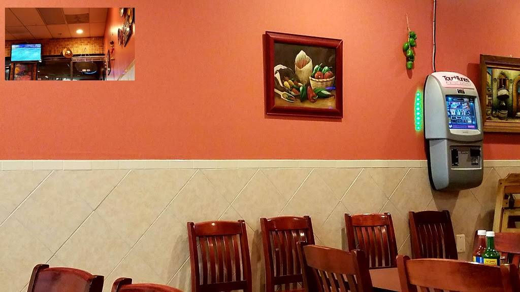 Tipicos El Encanto | restaurant | 8035 Snouffer School Rd, Gaithersburg, MD 20879, USA | 3017409641 OR +1 301-740-9641