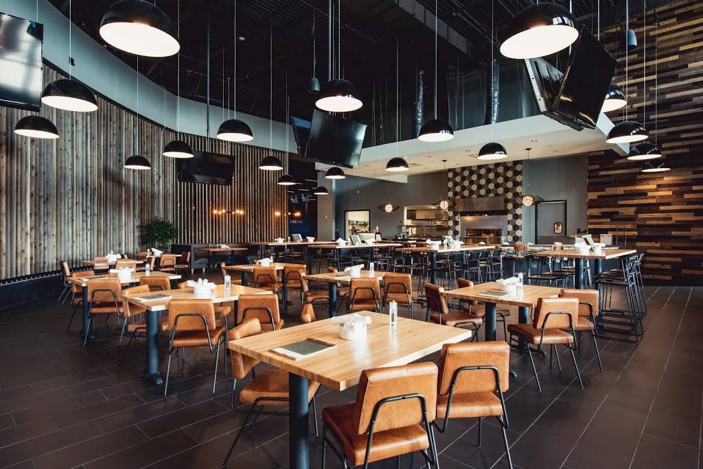 Andy Bs Bowl Social | restaurant | 2600 Panhandle St, Denton, TX 76201, USA | 9402228858 OR +1 940-222-8858