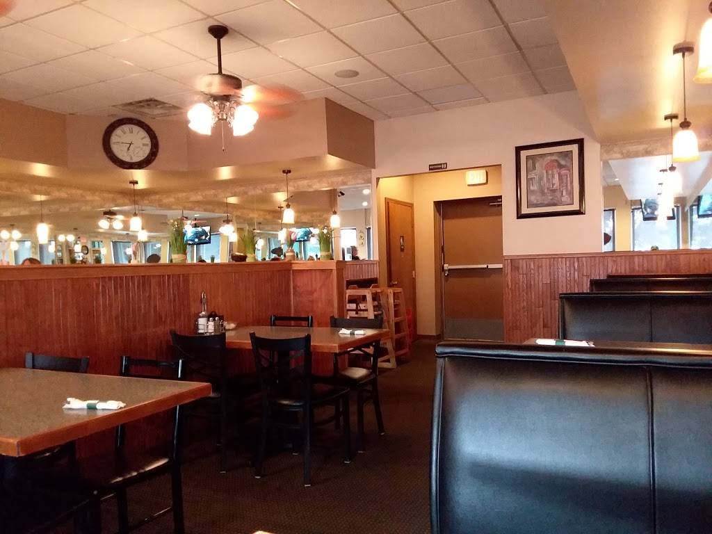 Sunrise Family Diner | restaurant | 2375 E Grand River Ave, Howell, MI 48843, USA | 5175523663 OR +1 517-552-3663