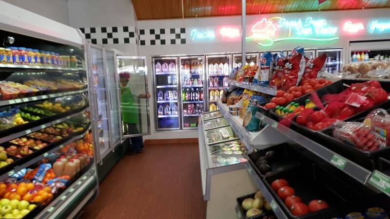 Braums Ice Cream & Burger Restaurant | restaurant | 825 S 1st St, Madill, OK 73446, USA | 5807953777 OR +1 580-795-3777