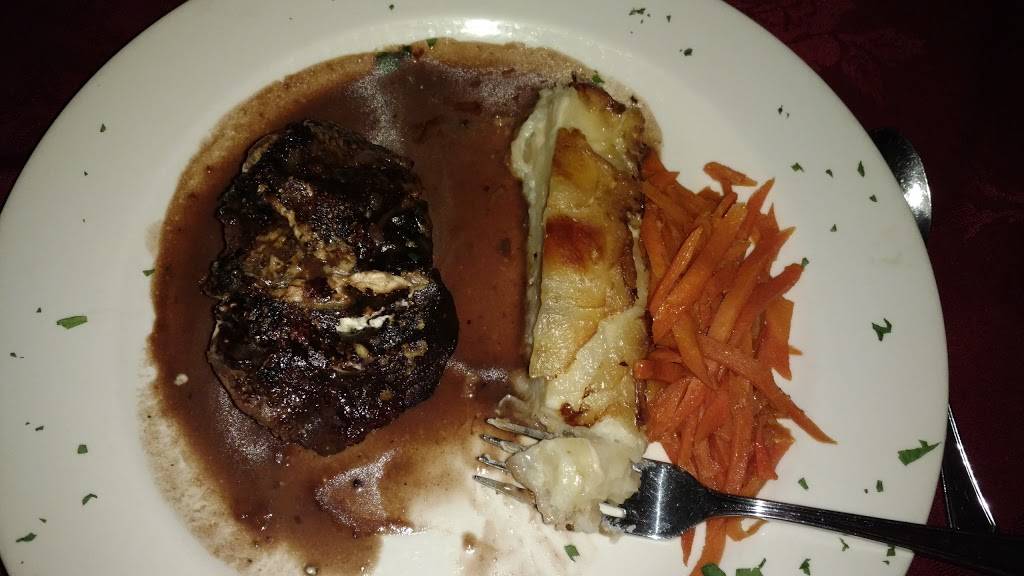 Andrews at the Westbrook | restaurant | 7397 N 1200th St, Paris, IL 61944, USA | 2174652003 OR +1 217-465-2003