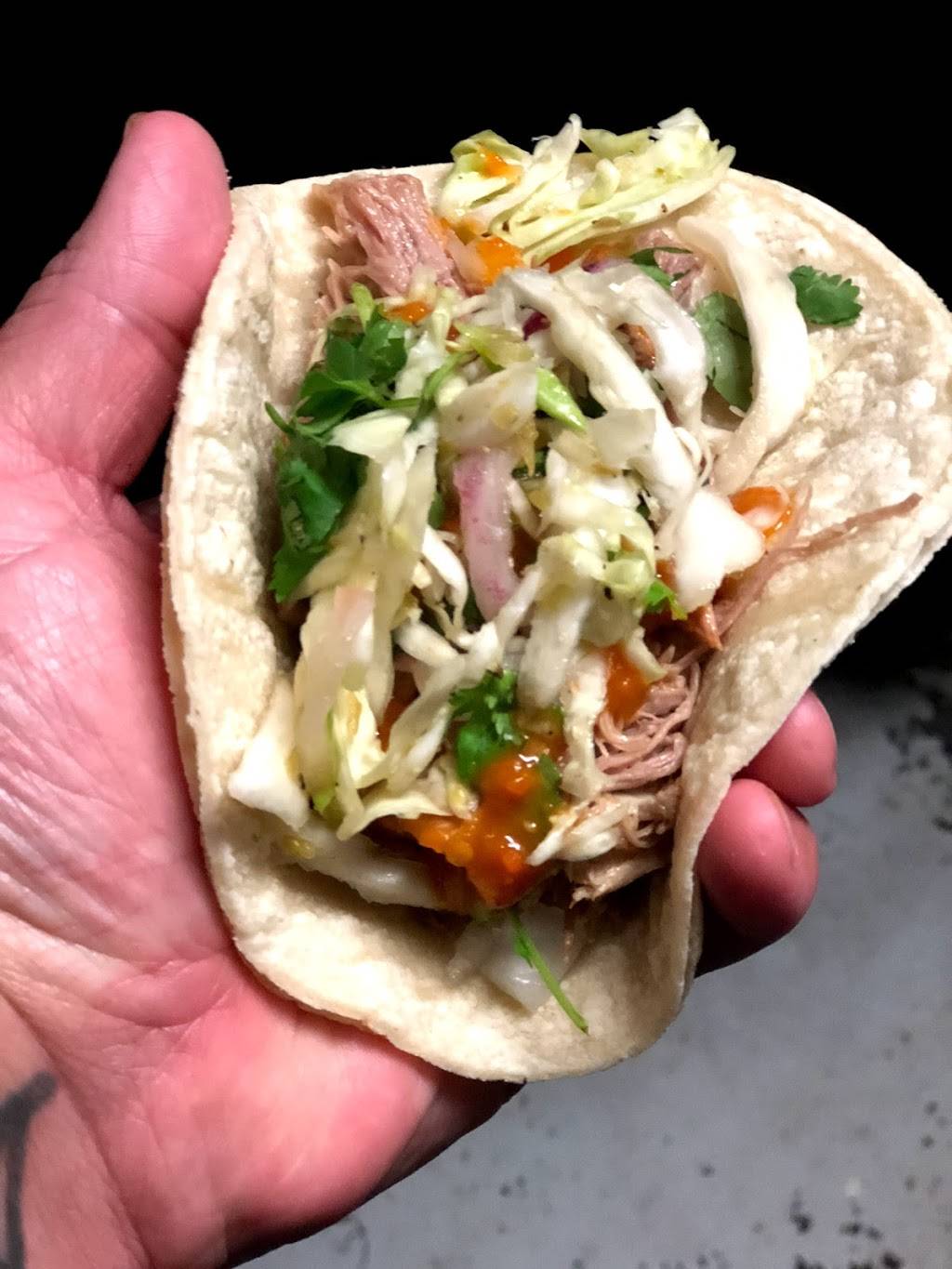 Mountain Burrito LLC | restaurant | 408 W Fleming Dr, Morganton, NC 28655, USA | 8284385008 OR +1 828-438-5008