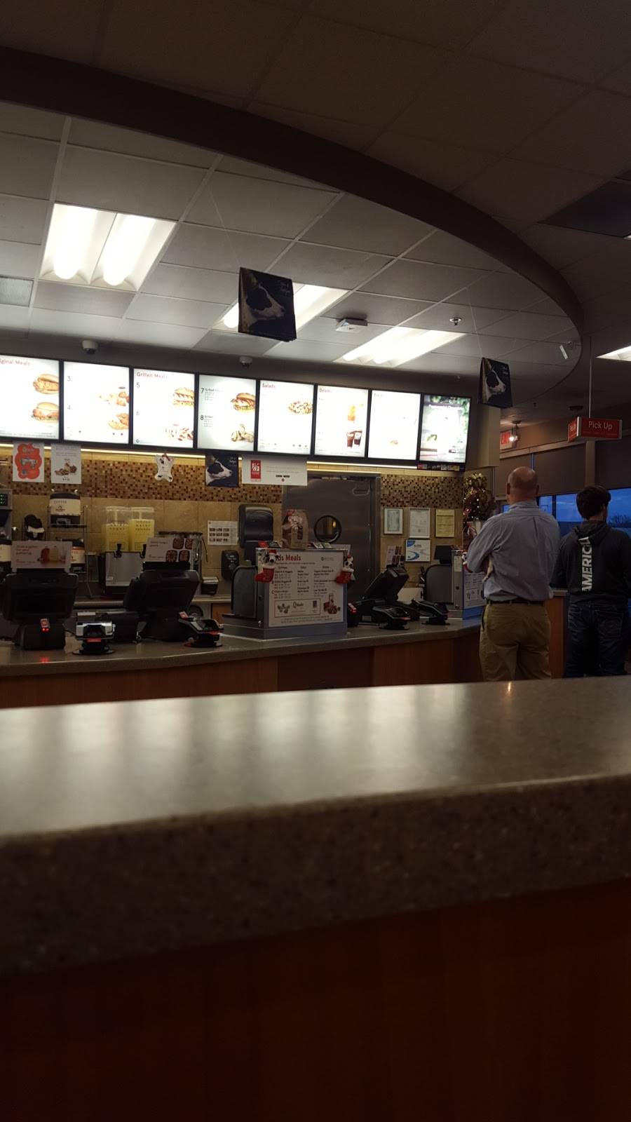 Chick-fil-A | restaurant | 2440 Lake Rd, Dyersburg, TN 38024, USA | 7312850880 OR +1 731-285-0880