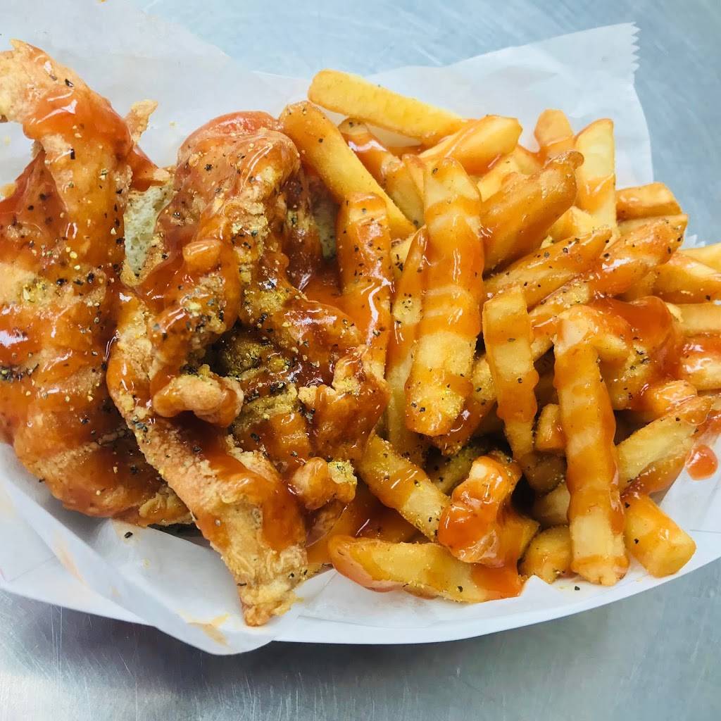 Harolds Chicken #41 Schaumburg | meal takeaway | 1318 N Roselle Rd, Schaumburg, IL 60195, USA | 2243536227 OR +1 224-353-6227