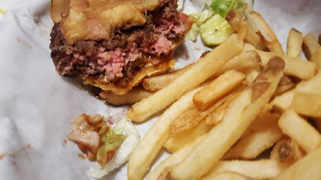 Ruby Tuesday | restaurant | 543 Oglethorpe Hwy, Hinesville, GA 31313, USA | 9124482552 OR +1 912-448-2552