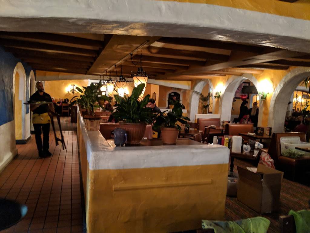 El Torito | restaurant | 6040 Canoga Ave, Woodland Hills, CA 91367, USA | 8183481767 OR +1 818-348-1767