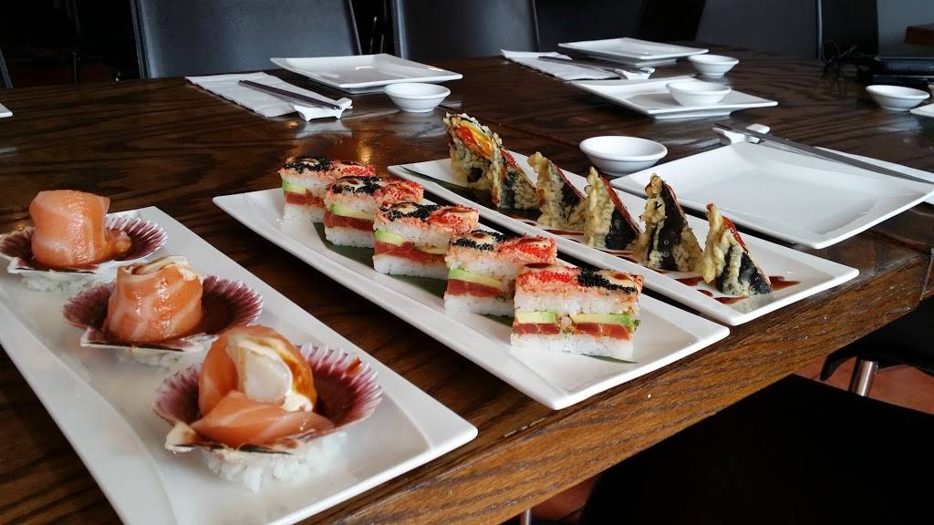 Blowfish Sushi & Ramen | restaurant | 1131 W Bryn Mawr Ave, Chicago, IL 60660, USA | 7736543369 OR +1 773-654-3369