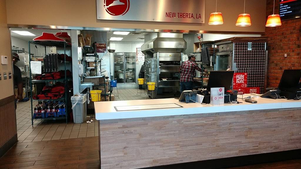 Pizza Hut | meal delivery | 616 S Lewis St Suite B, New Iberia, LA 70560, USA | 3373693757 OR +1 337-369-3757