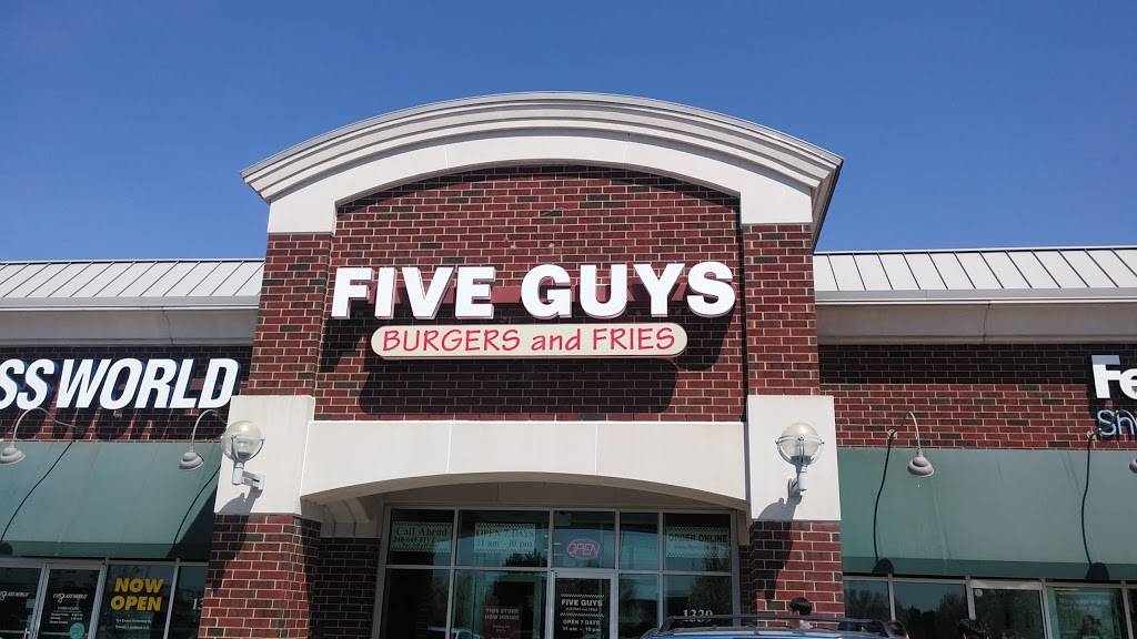 Five Guys | meal takeaway | 1339 Coolidge Hwy, Troy, MI 48084, USA | 2486493483 OR +1 248-649-3483