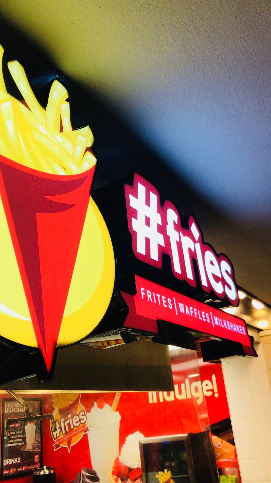 #fries | restaurant | 140 Fox Valley Center, Aurora, IL 60504, USA | 6302993206 OR +1 630-299-3206