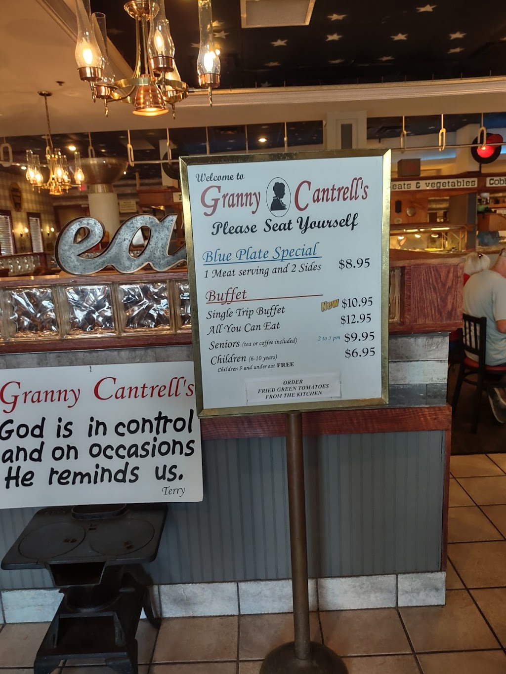 Granny Cantrells | restaurant | 103 W 23rd St, Panama City, FL 32405, USA | 8505229933 OR +1 850-522-9933