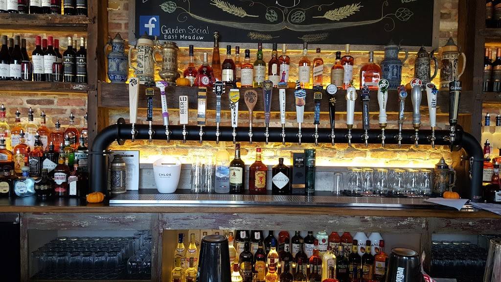 Garden Social Beer Garden & Kitchen | restaurant | 1964 Hempstead Turnpike, East Meadow, NY 11554, USA | 5167505338 OR +1 516-750-5338
