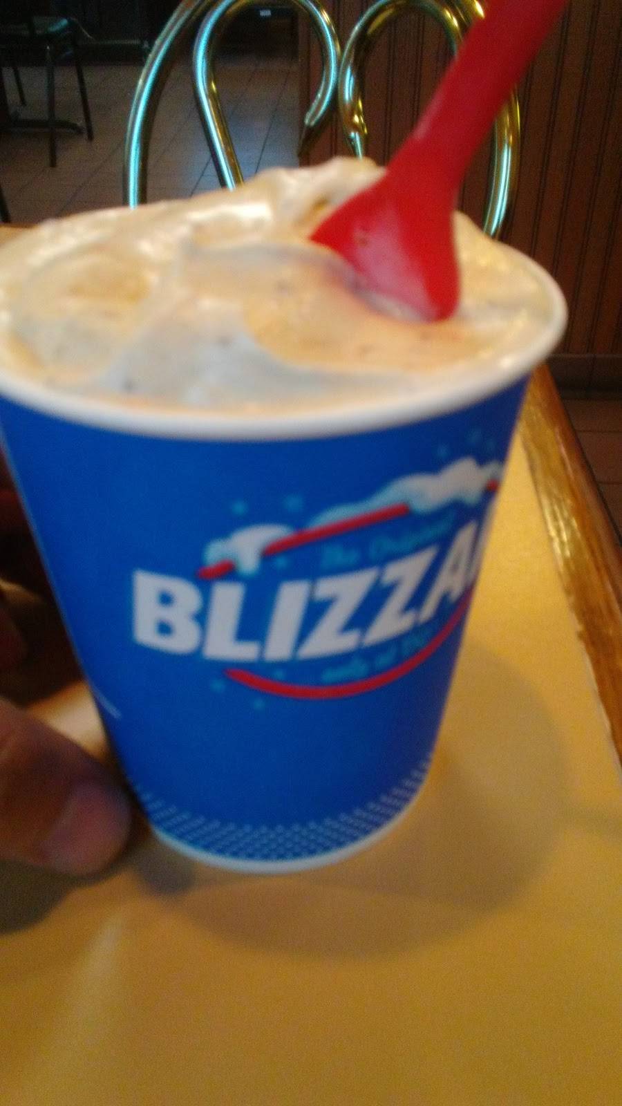 Dairy Queen | restaurant | 2620 N Broad St, Colmar, PA 18915, USA | 2158228106 OR +1 215-822-8106