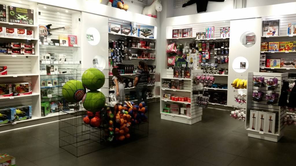 Dave & Busters | restaurant | 9450 N Central Expy, Dallas, TX 75231, USA | 2143615553 OR +1 214-361-5553