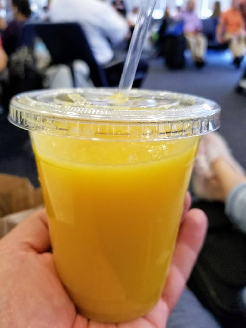 Zoots Café | cafe | Terminal 1, Gate C19 - Food Court, Chicago OHare International Airport, 10000 Bessie Coleman Dr., 10000 West OHare Avenue, Chicago, IL 60666, USA | 7736862743 OR +1 773-686-2743