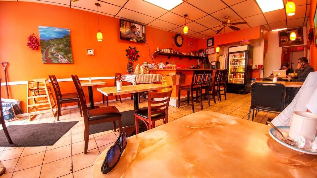 Huaraches Dona Chio | restaurant | 3119 W Lawrence Ave, Chicago, IL 60625, USA | 7733535000 OR +1 773-353-5000