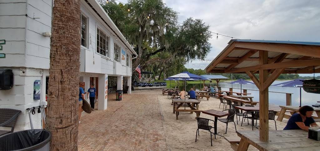 Blue Gills Bait Shop and Eatery | restaurant | 2727 N Carl G Rose Hwy, Hernando, FL 34442, USA | 3524195408 OR +1 352-419-5408