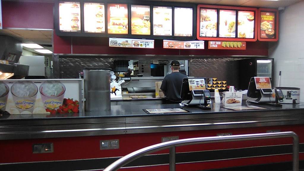 Hardees | restaurant | 405 E Main St, Kingwood, WV 26537, USA | 3043291420 OR +1 304-329-1420