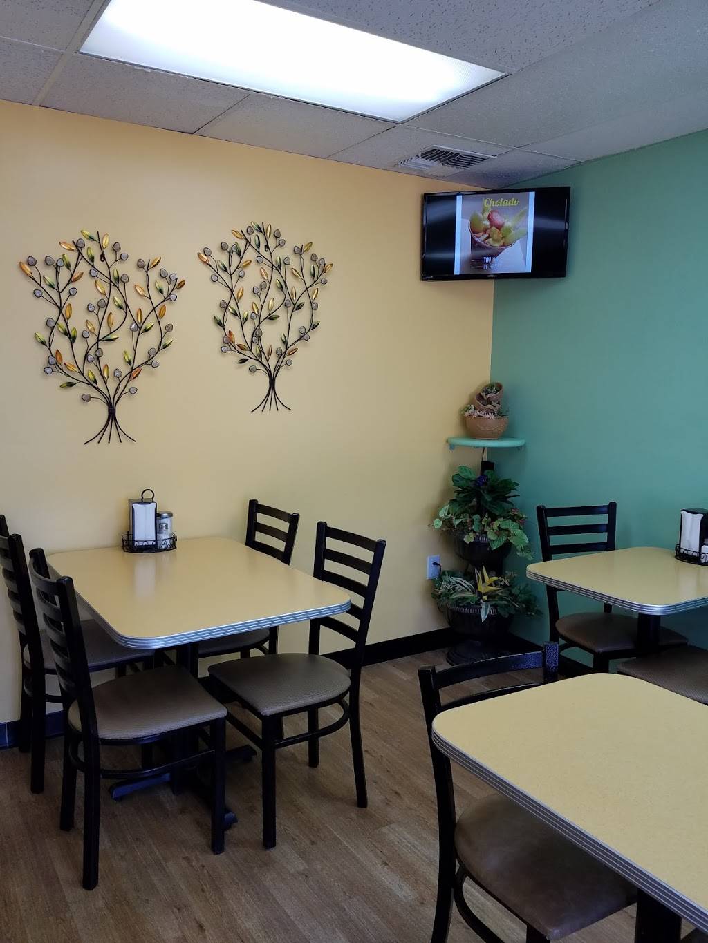 Todo Rico Sandwich Shop | restaurant | 8000 N Armenia Ave B, Tampa, FL 33604, USA | 8139331529 OR +1 813-933-1529
