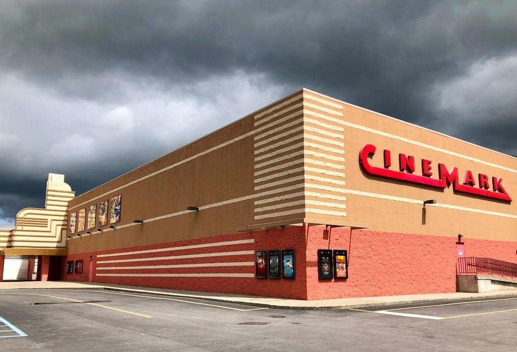 Cinemark Meadowbrook Mall | meal takeaway | 2105 Meadowbrook Rd, Bridgeport, WV 26330, USA | 3048429296 OR +1 304-842-9296