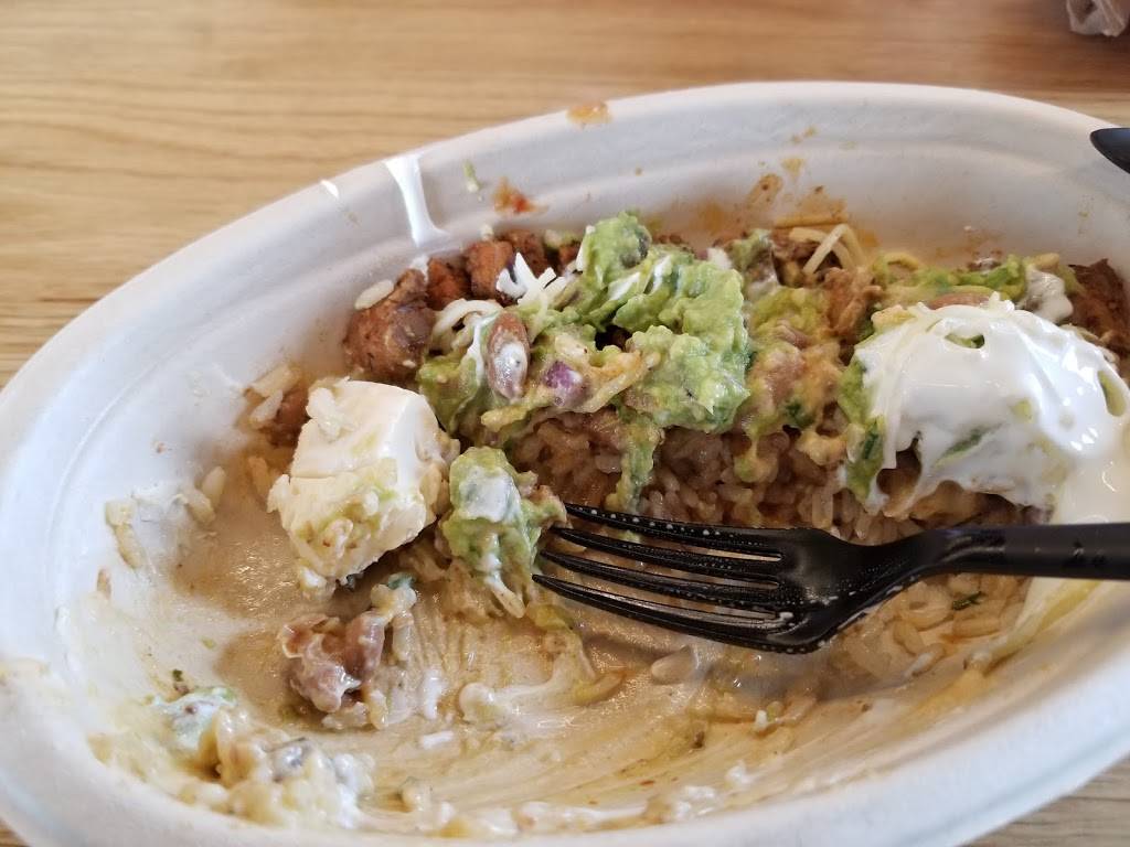 Chipotle Mexican Grill | restaurant | 4490 Peoria St, Denver, CO 80239, USA | 3033071096 OR +1 303-307-1096